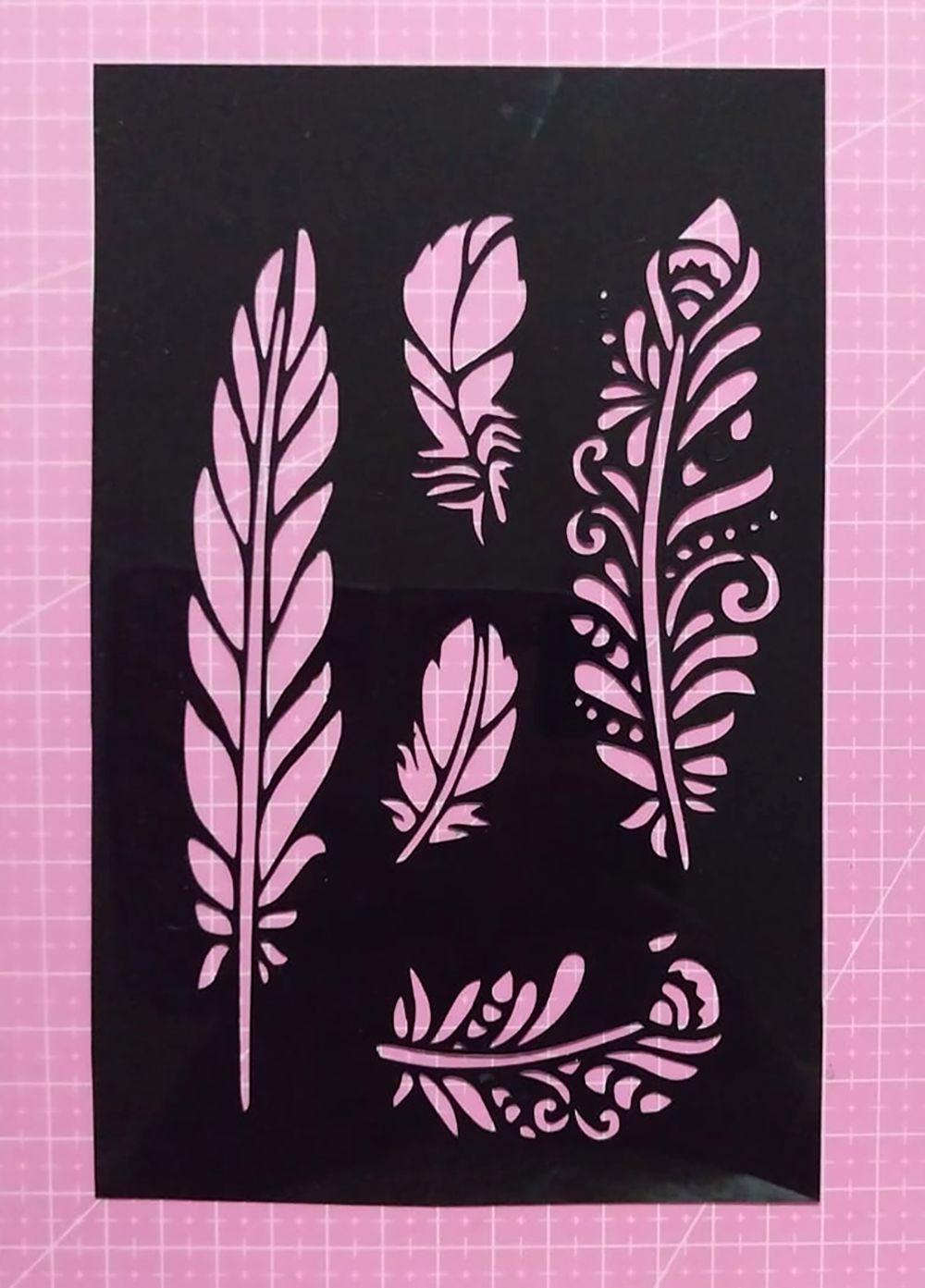 Stencil Plumas 13x20 cms (S113)
